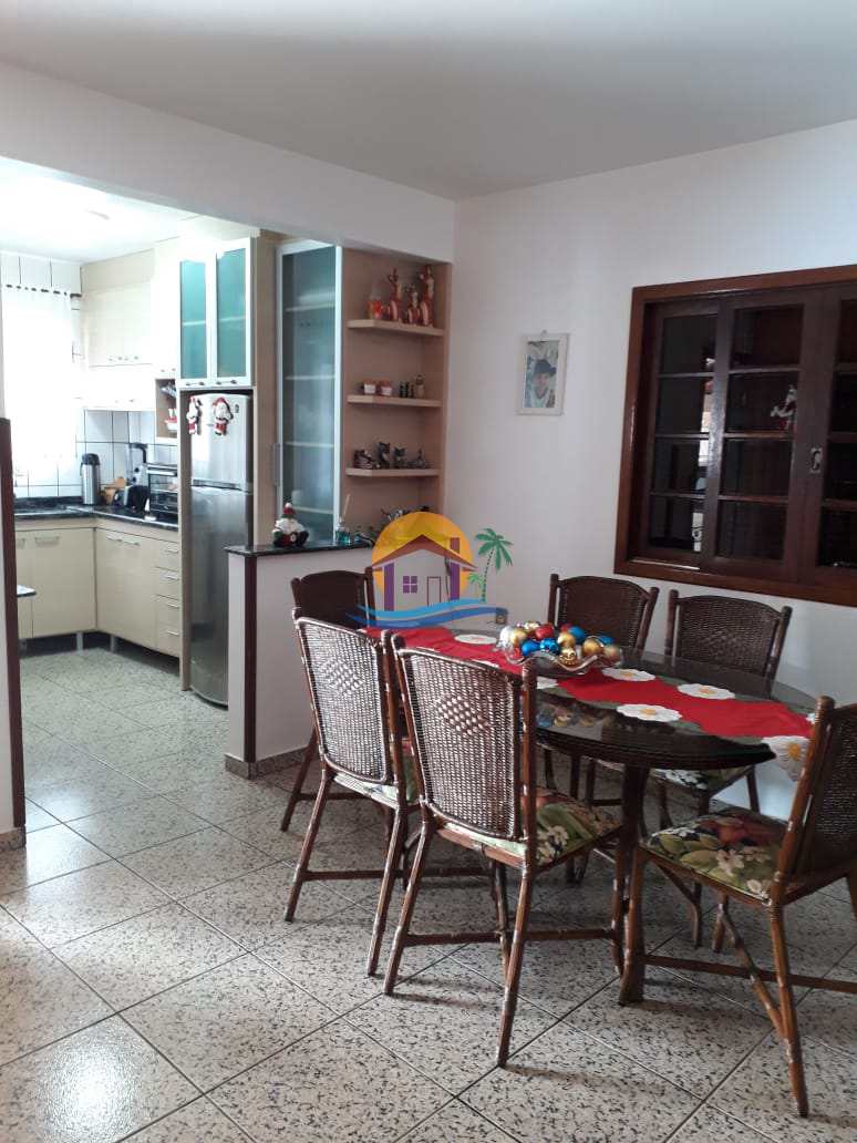 Casa à venda com 6 quartos, 410m² - Foto 13