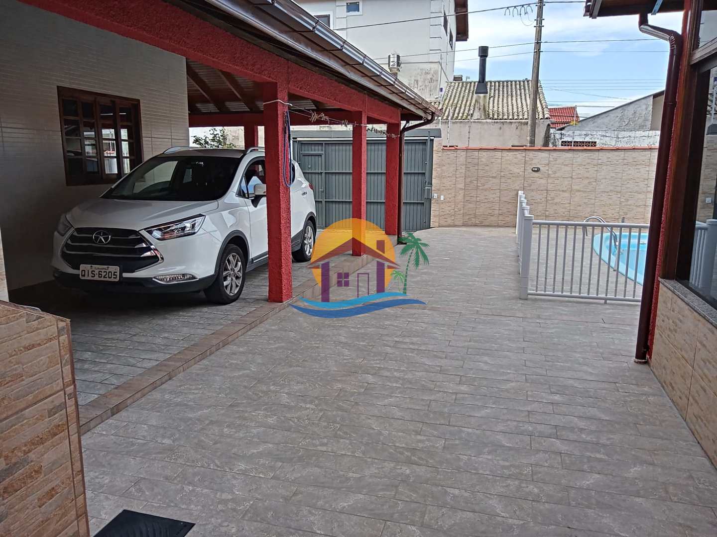 Casa à venda com 6 quartos, 410m² - Foto 2