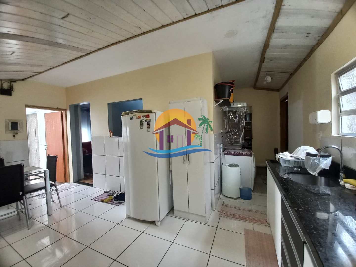 Casa à venda com 8 quartos, 180m² - Foto 6