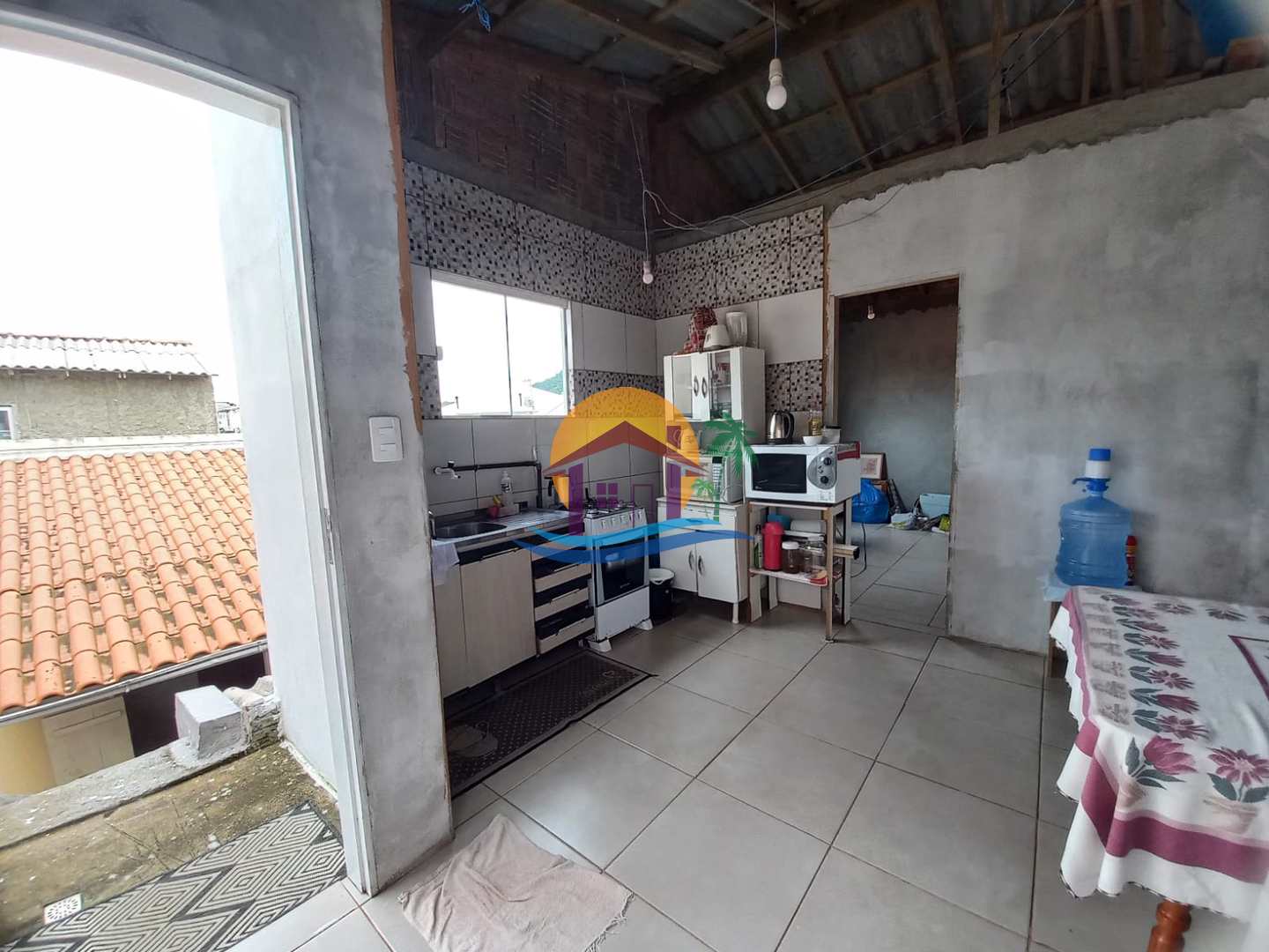 Casa à venda com 8 quartos, 180m² - Foto 20