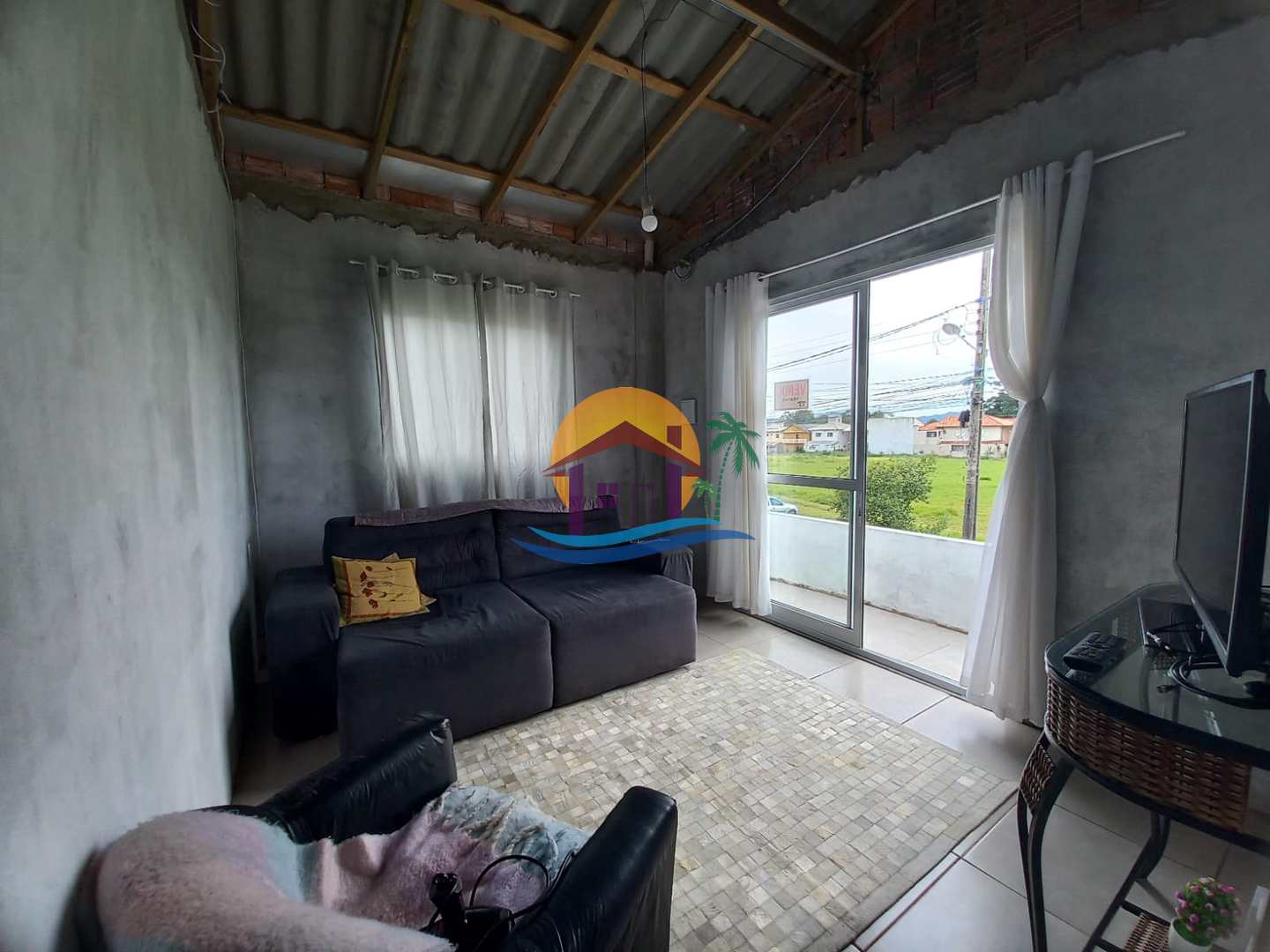 Casa à venda com 8 quartos, 180m² - Foto 26