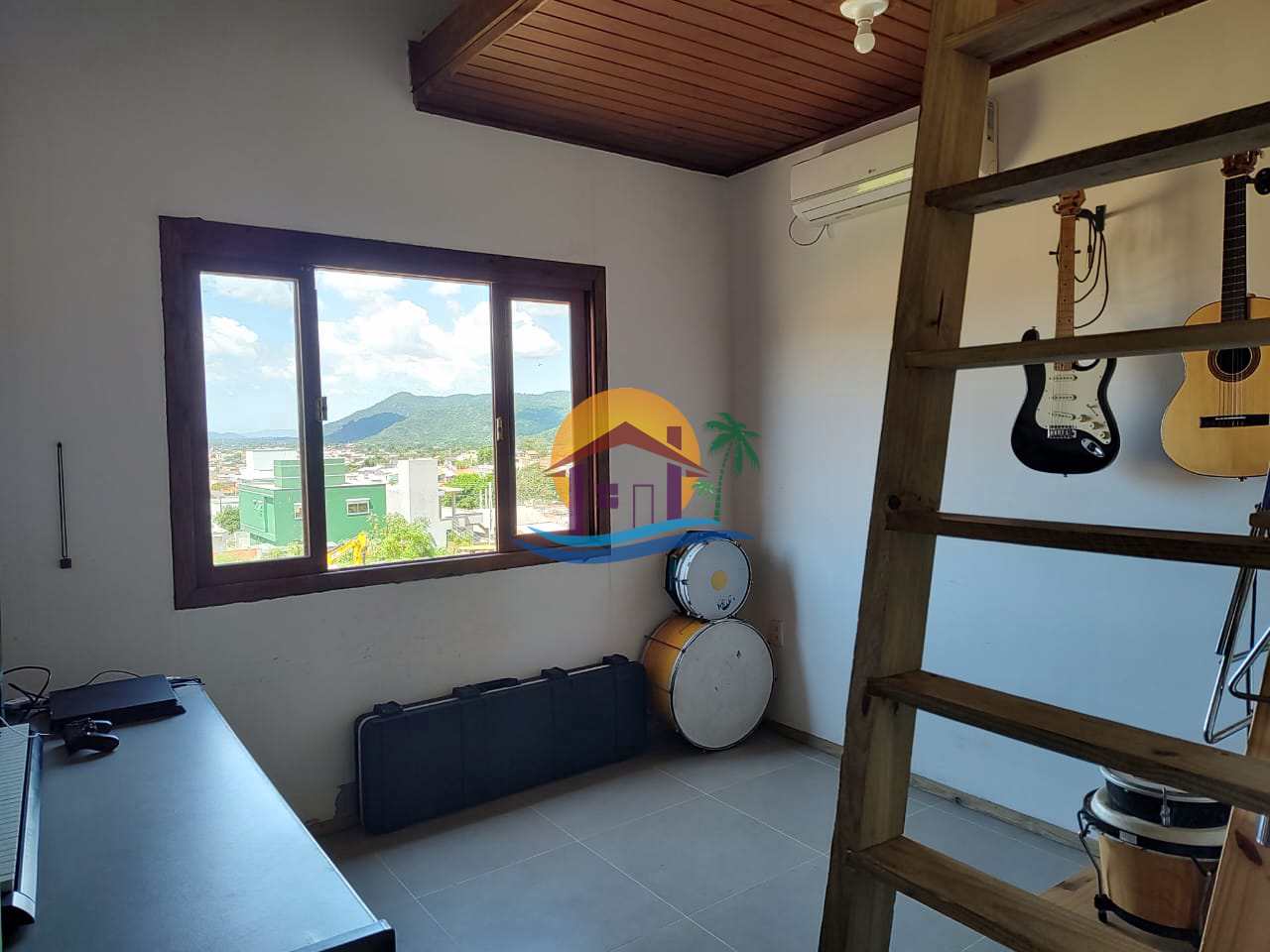 Casa à venda com 3 quartos, 380m² - Foto 9