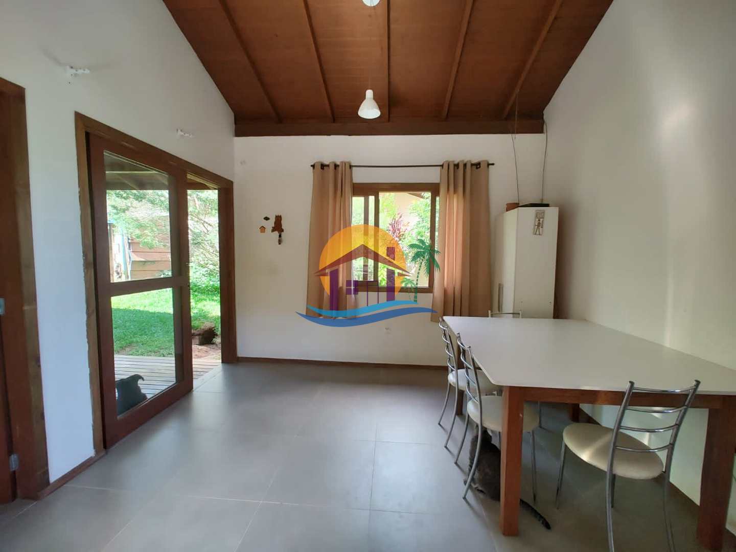 Casa à venda com 3 quartos, 380m² - Foto 17