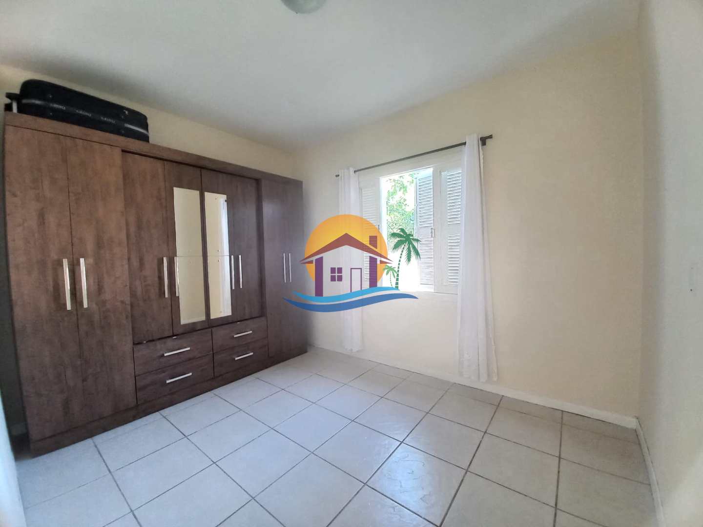 Casa à venda com 3 quartos, 360m² - Foto 10