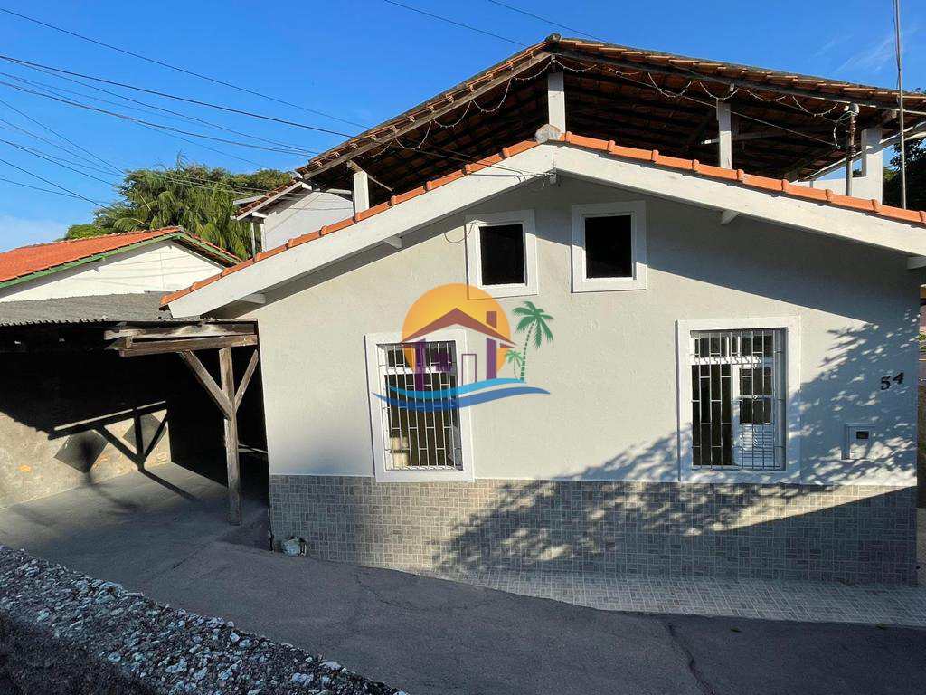 Casa à venda com 3 quartos, 160m² - Foto 1