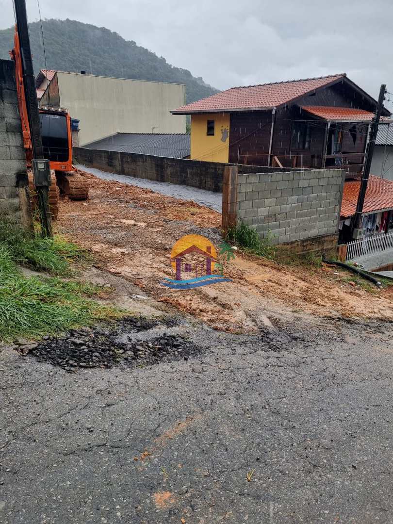 Terreno à venda com 2 quartos, 70m² - Foto 5