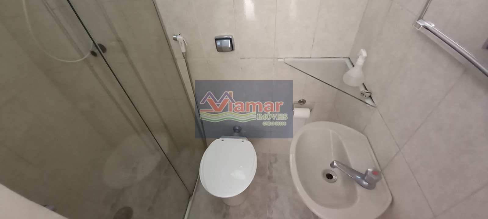 Apartamento para alugar com 2 quartos, 65m² - Foto 12