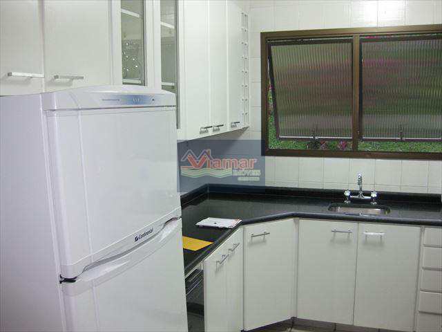 Apartamento à venda com 3 quartos, 168m² - Foto 7