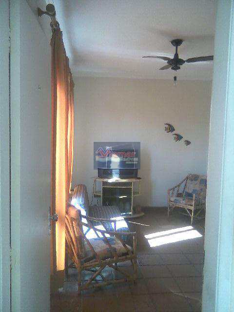 Apartamento em Guarujá bairro Parque Enseada