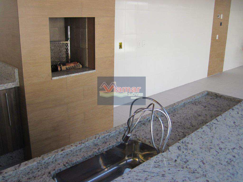 Casa à venda com 5 quartos, 250m² - Foto 10