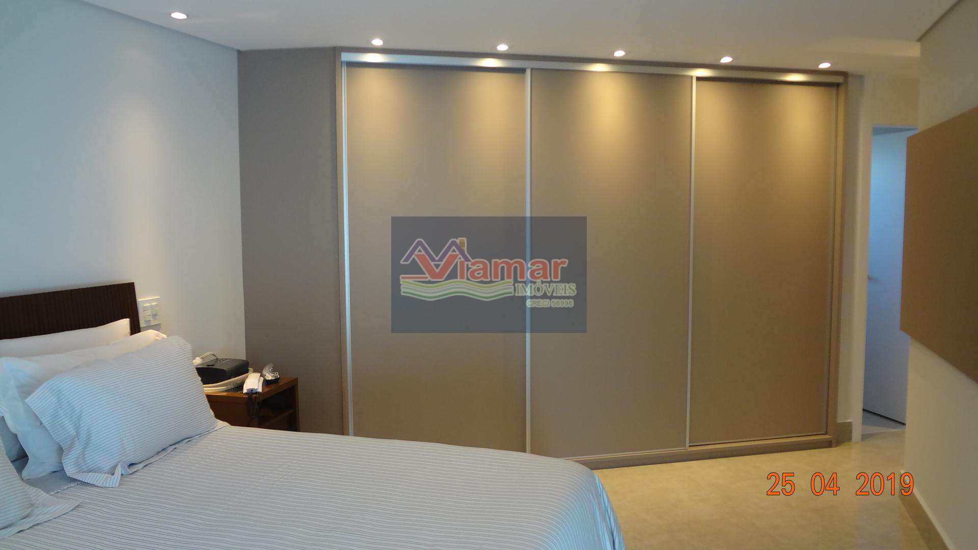 Apartamento à venda com 5 quartos, 226m² - Foto 32