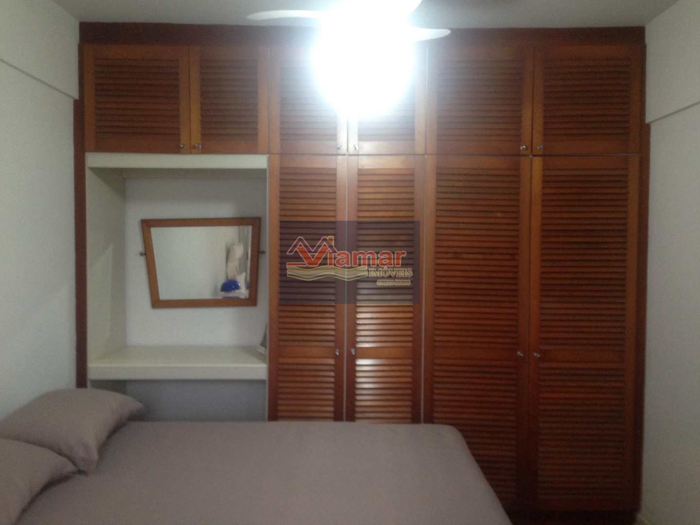 Apartamento para alugar com 2 quartos, 100m² - Foto 14