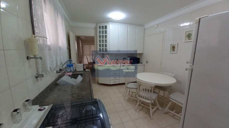 Apartamento à venda com 3 quartos, 130m² - Foto 10