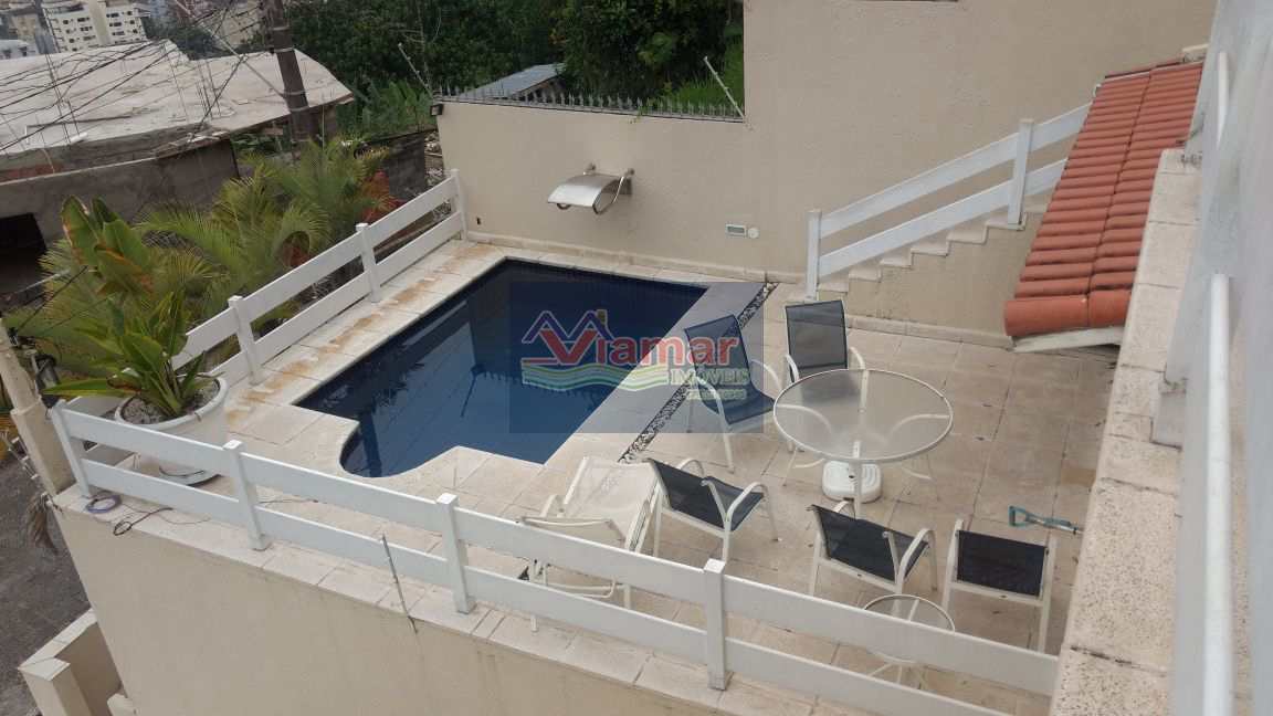 Casa de Condomínio à venda com 3 quartos, 450m² - Foto 2