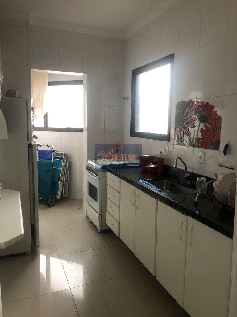 Apartamento à venda com 3 quartos, 100m² - Foto 4