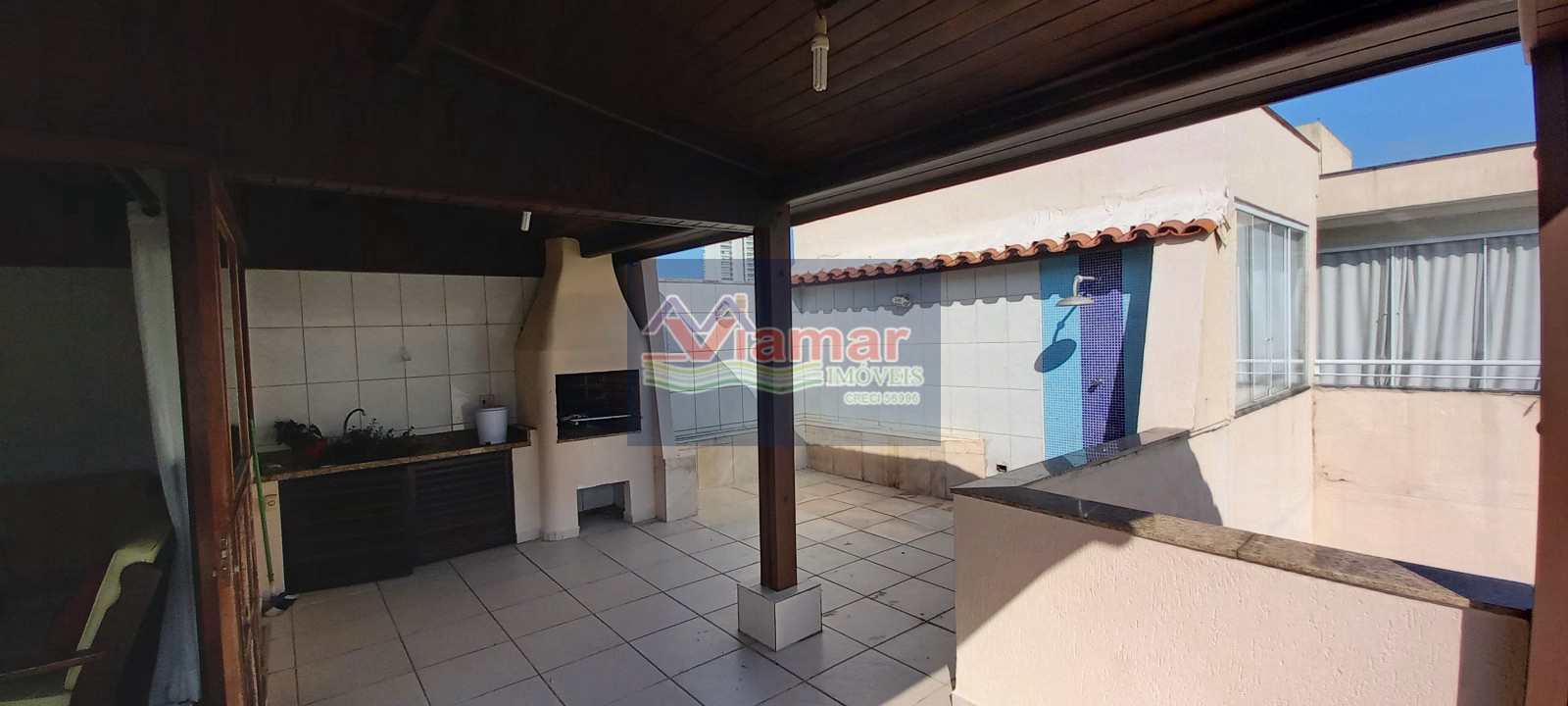 Apartamento à venda com 3 quartos, 150m² - Foto 1