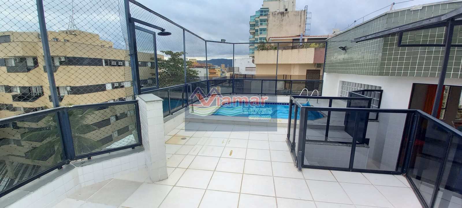 Cobertura à venda com 4 quartos, 180m² - Foto 1