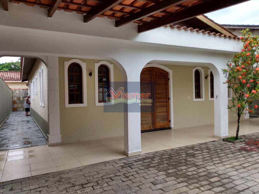 Casa à venda com 3 quartos, 180m² - Foto 2