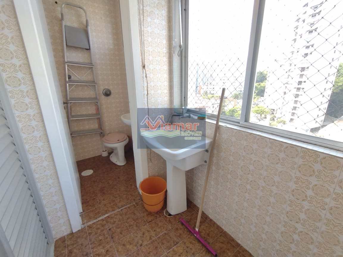 Apartamento à venda com 2 quartos, 70m² - Foto 13