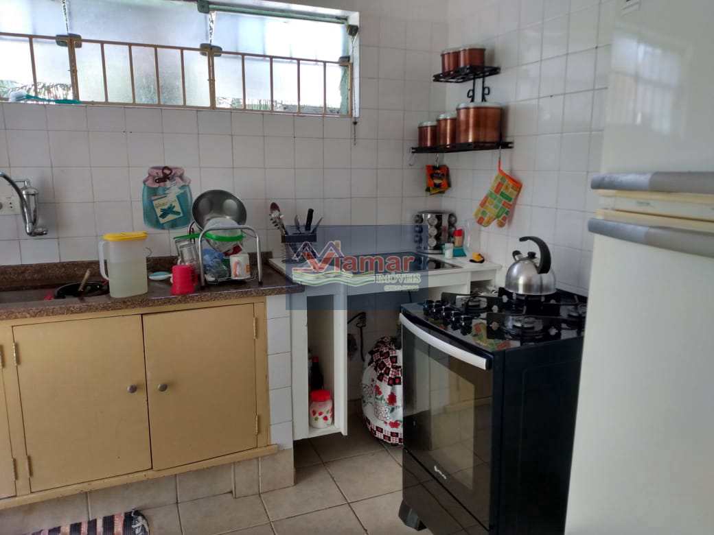 Casa à venda com 4 quartos, 250m² - Foto 16