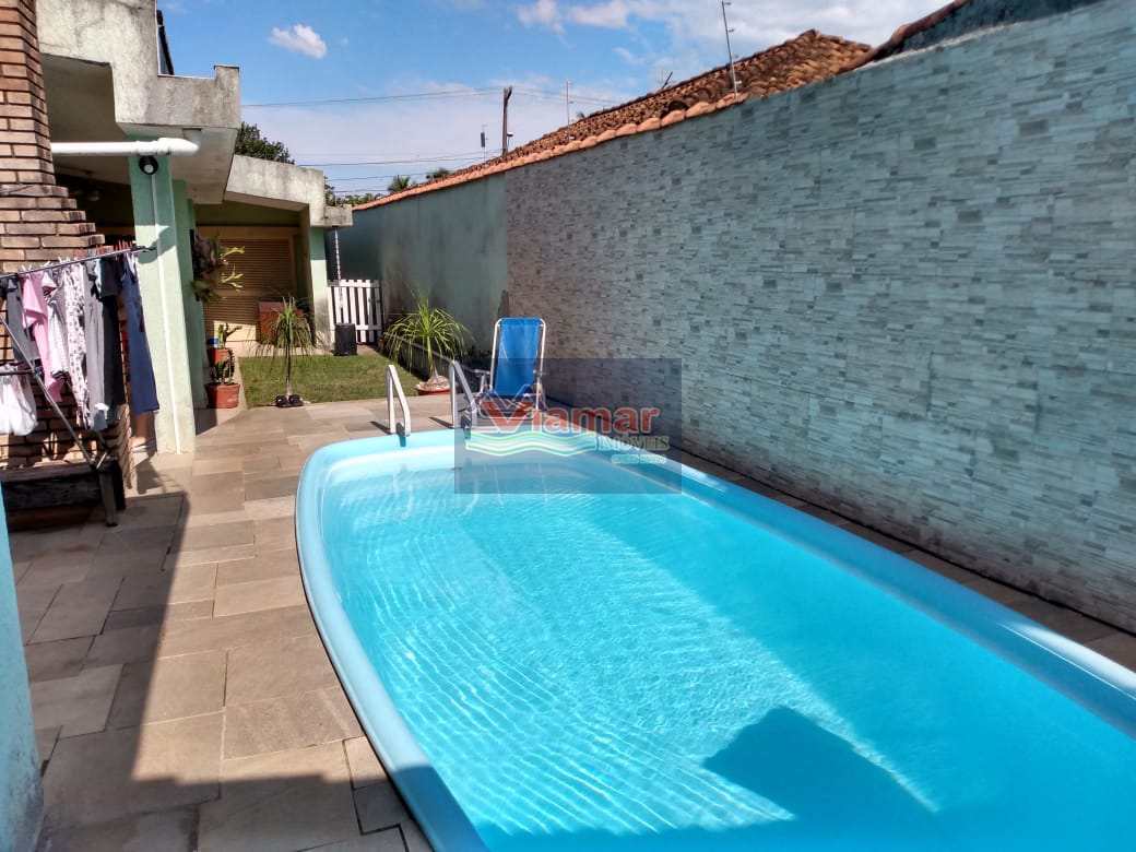 Casa à venda com 4 quartos, 250m² - Foto 3