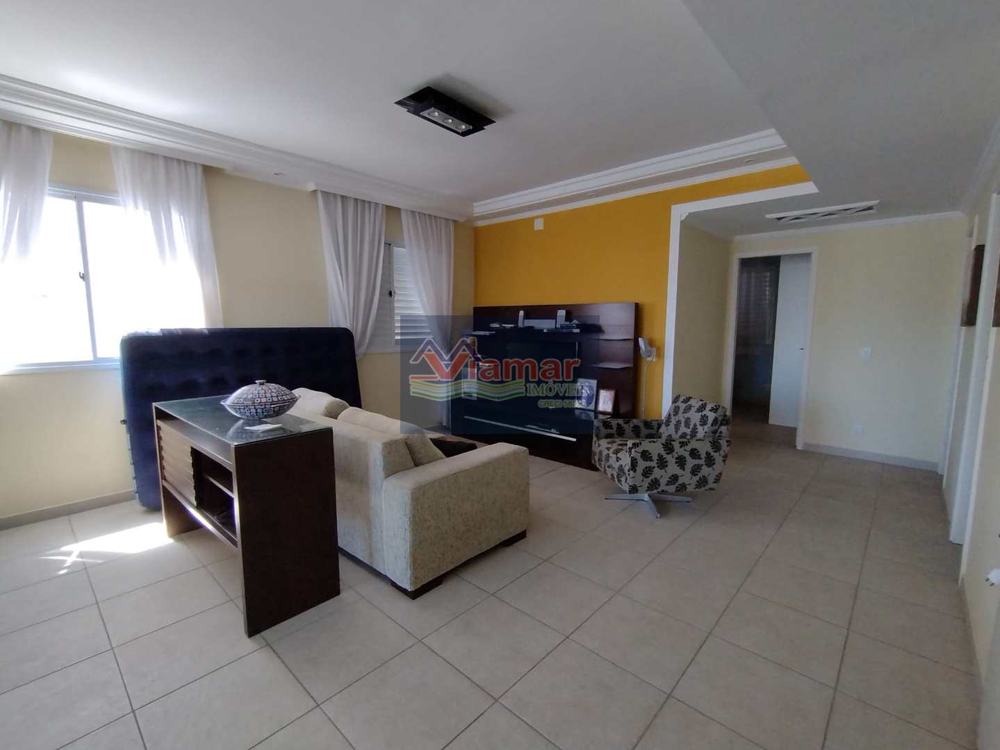 Apartamento à venda com 2 quartos, 122m² - Foto 1