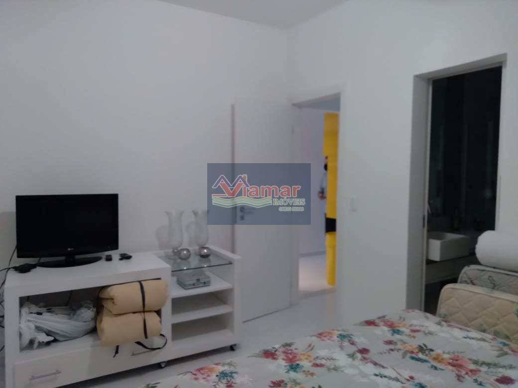 Apartamento à venda com 3 quartos, 158m² - Foto 18