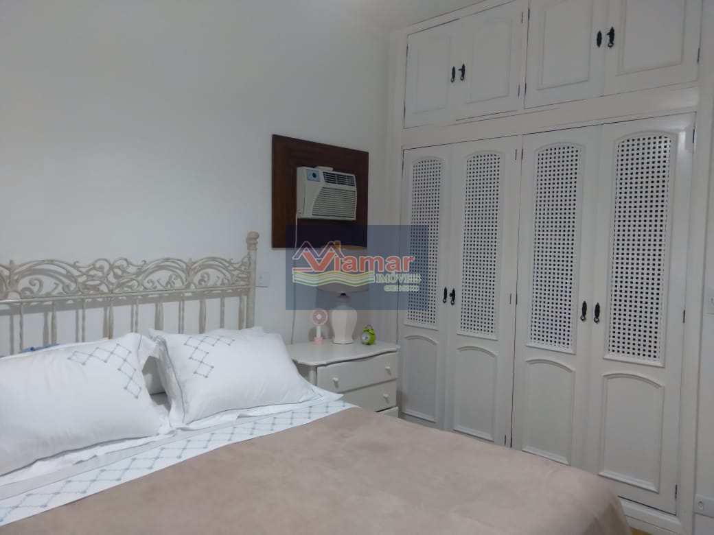 Apartamento à venda com 3 quartos, 180m² - Foto 9