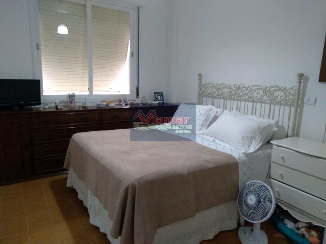 Apartamento à venda com 3 quartos, 180m² - Foto 8