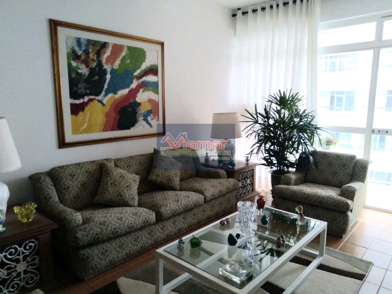 Apartamento à venda com 3 quartos, 180m² - Foto 2