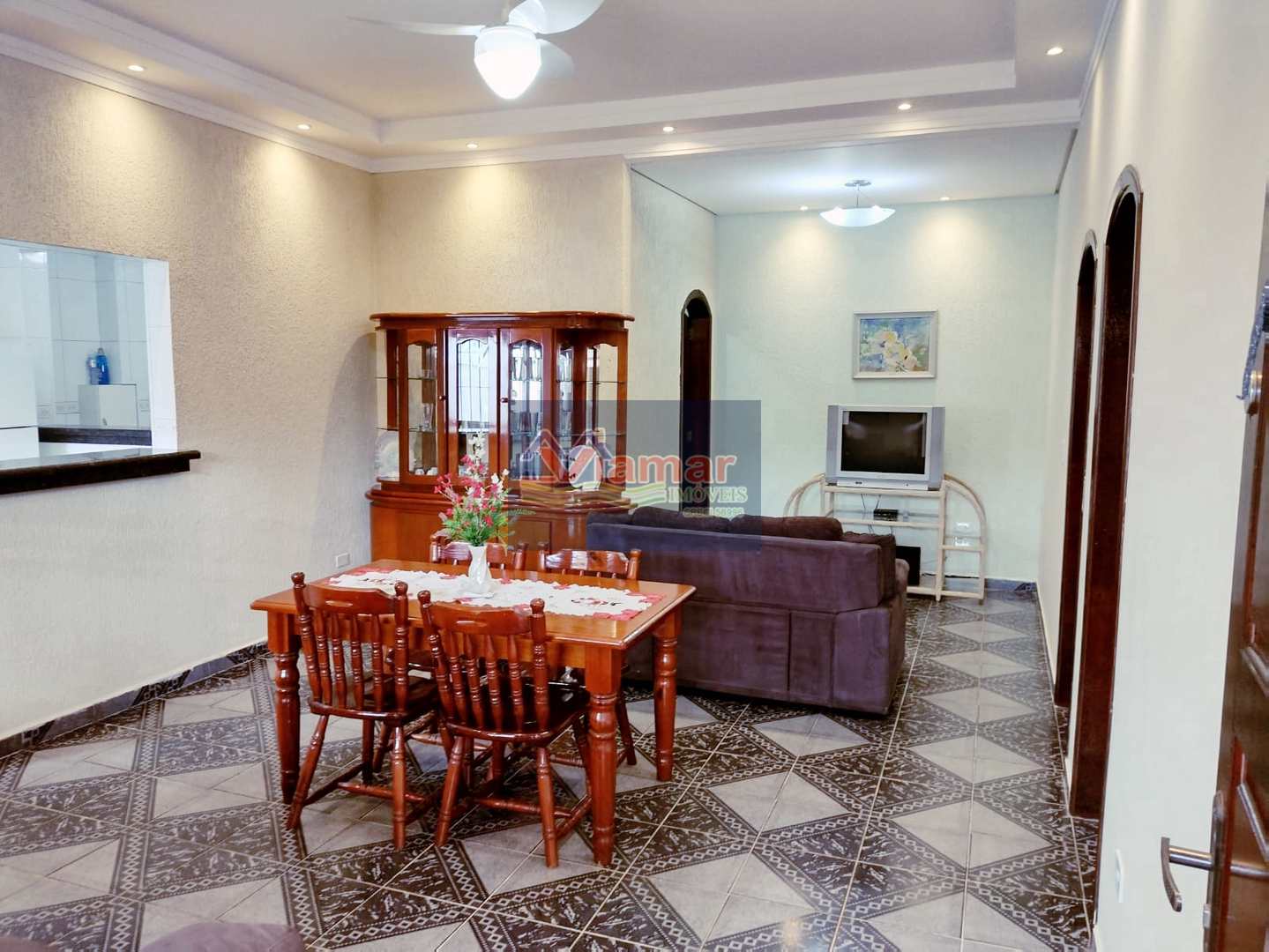 Casa com 2 dorms, Jardim Enseada, Guarujá, Cod: 5628