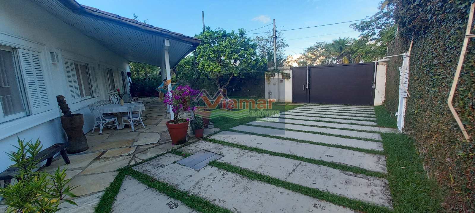 Casa à venda com 4 quartos, 300m² - Foto 25