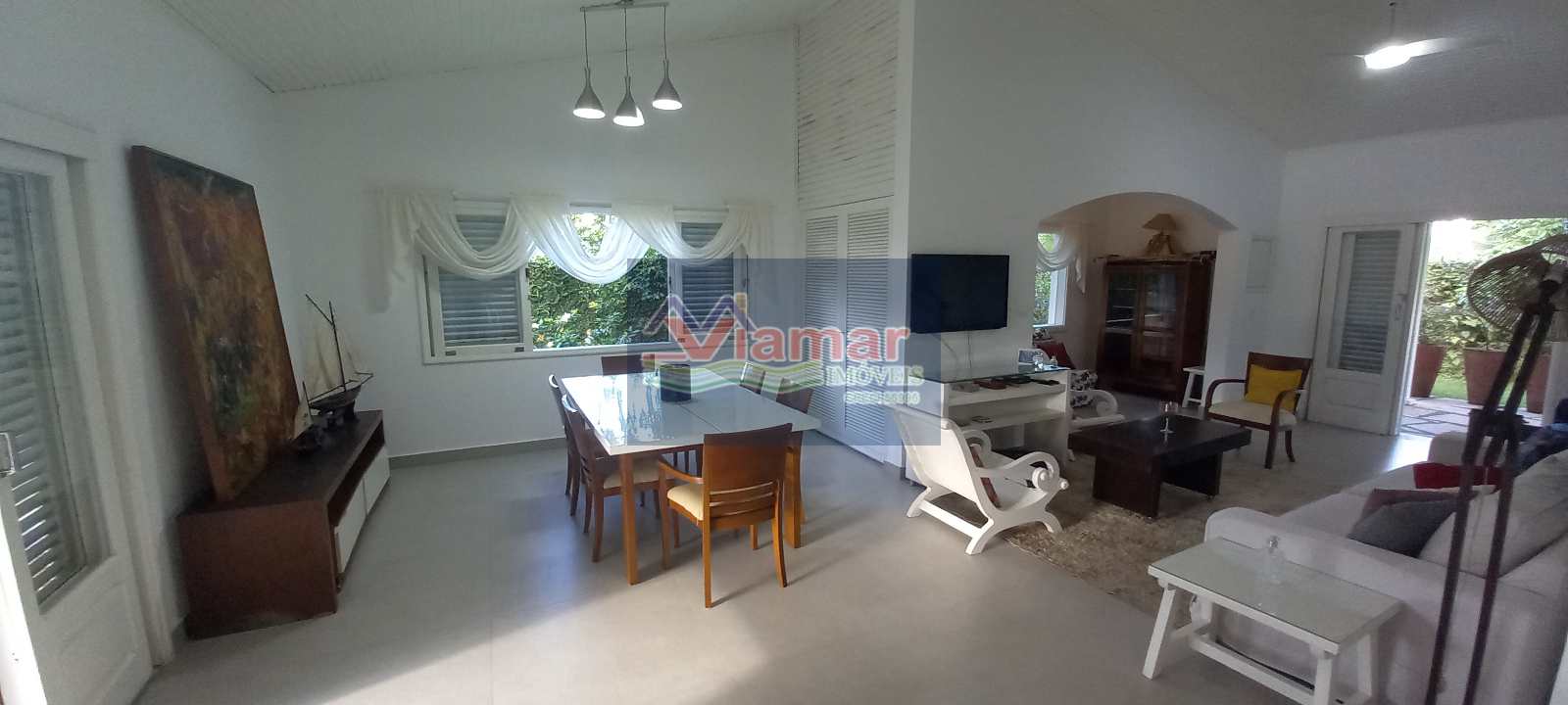 Casa à venda com 4 quartos, 300m² - Foto 3