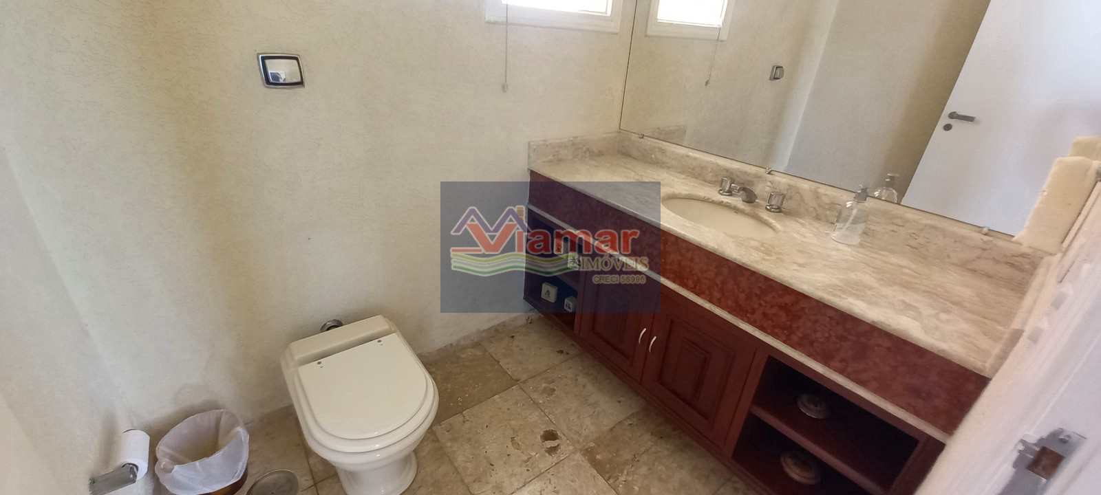 Casa para alugar com 3 quartos, 300m² - Foto 14