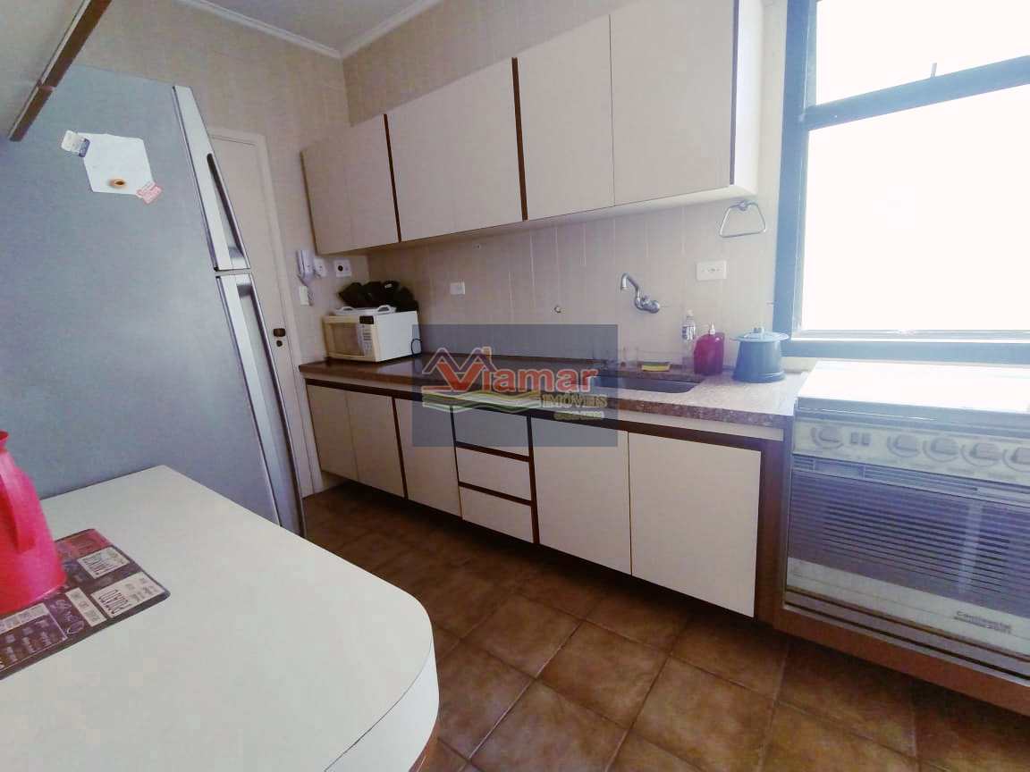 Apartamento à venda com 3 quartos, 98m² - Foto 7