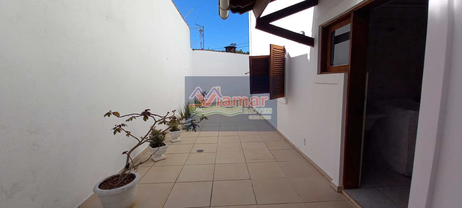 Casa à venda com 3 quartos, 250m² - Foto 34