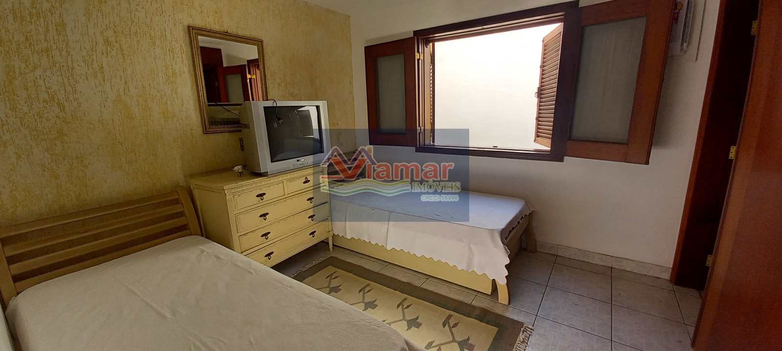 Casa à venda com 3 quartos, 250m² - Foto 12