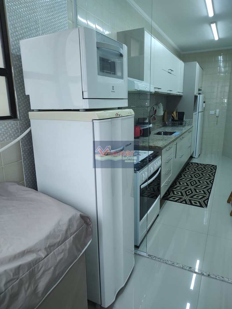 Apartamento à venda com 2 quartos, 77m² - Foto 9