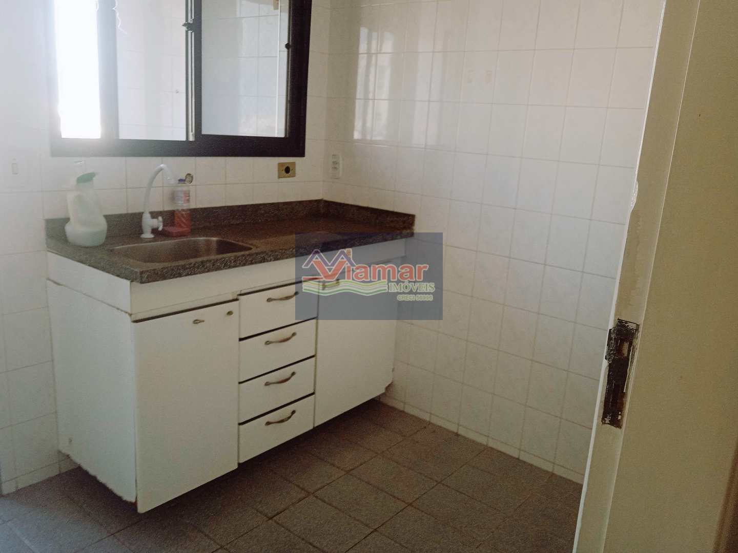 Apartamento à venda com 2 quartos, 65m² - Foto 6