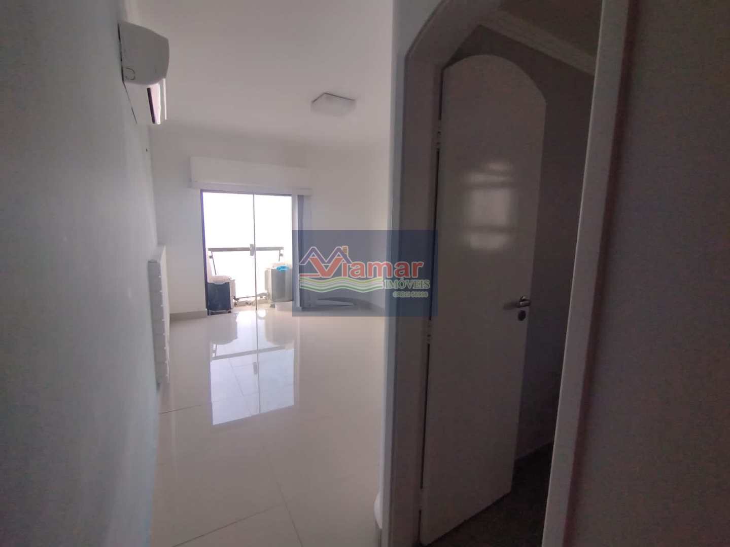 Apartamento à venda com 3 quartos, 160m² - Foto 5