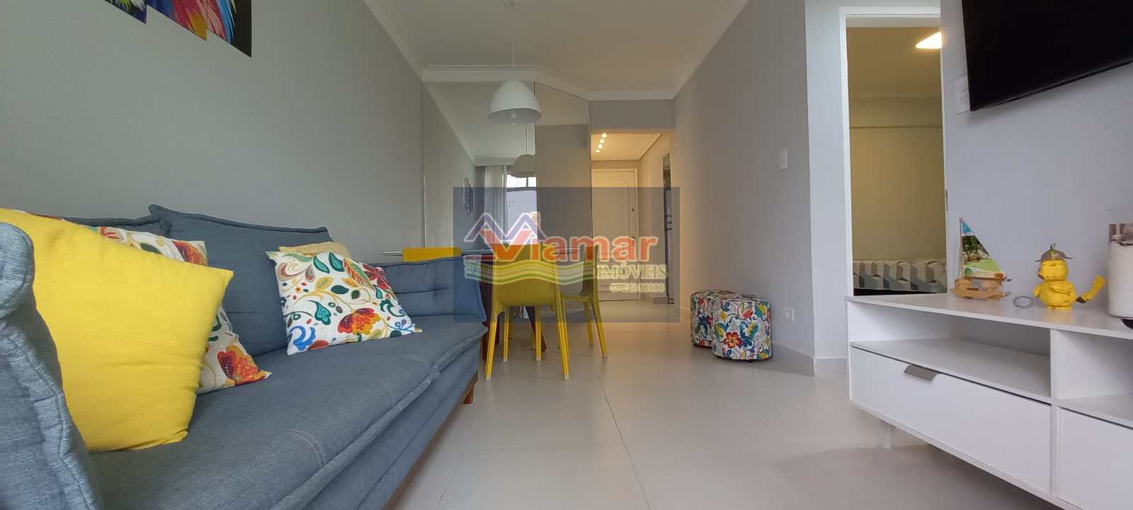 Apartamento à venda com 2 quartos, 70m² - Foto 2