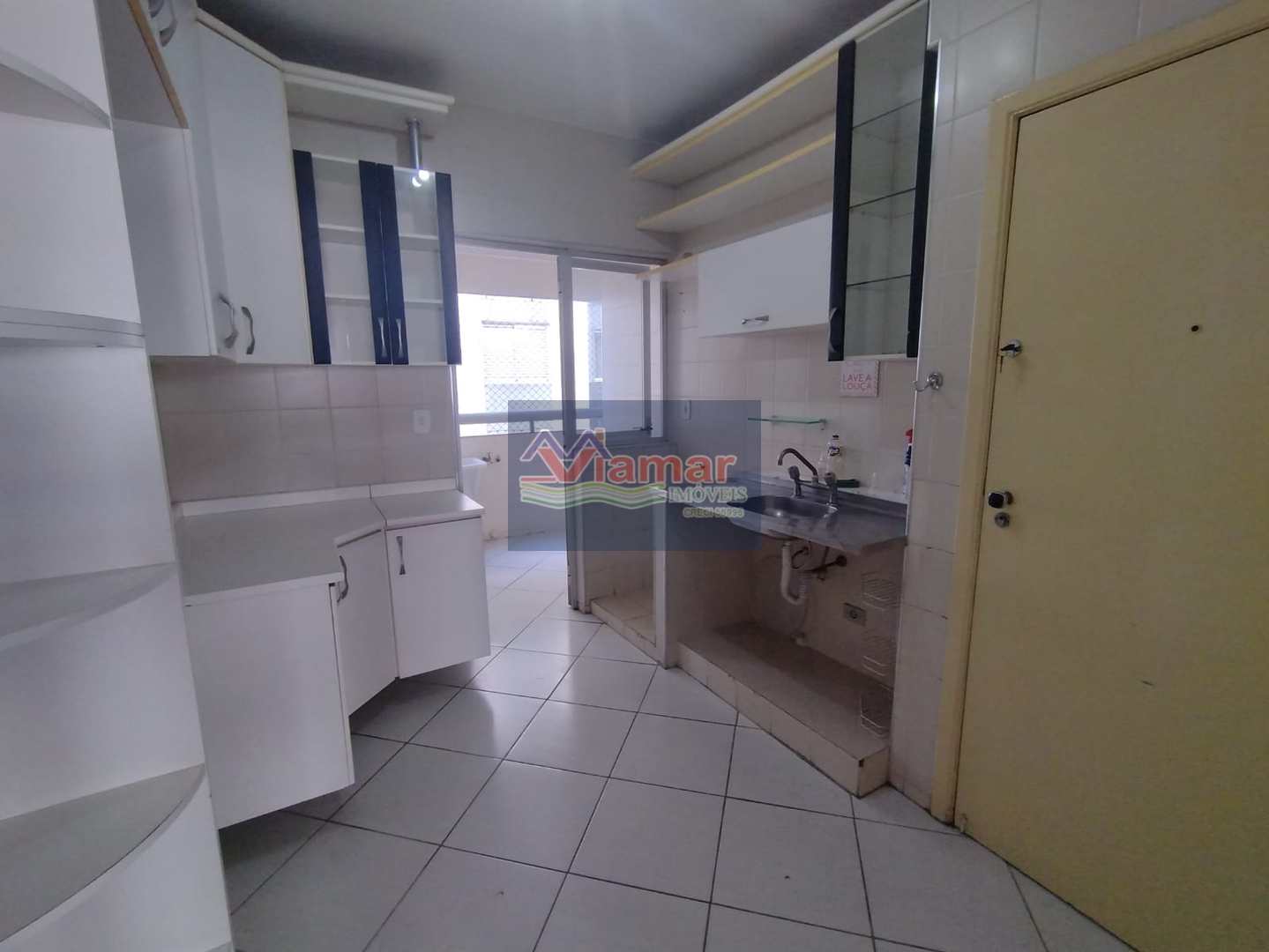 Apartamento à venda com 3 quartos, 100m² - Foto 7