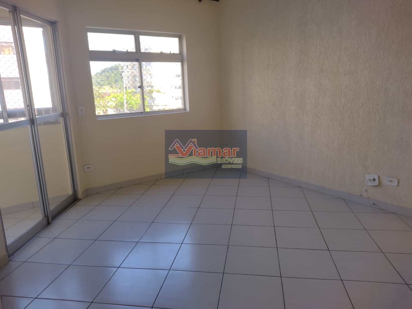 Apartamento à venda com 3 quartos, 100m² - Foto 3