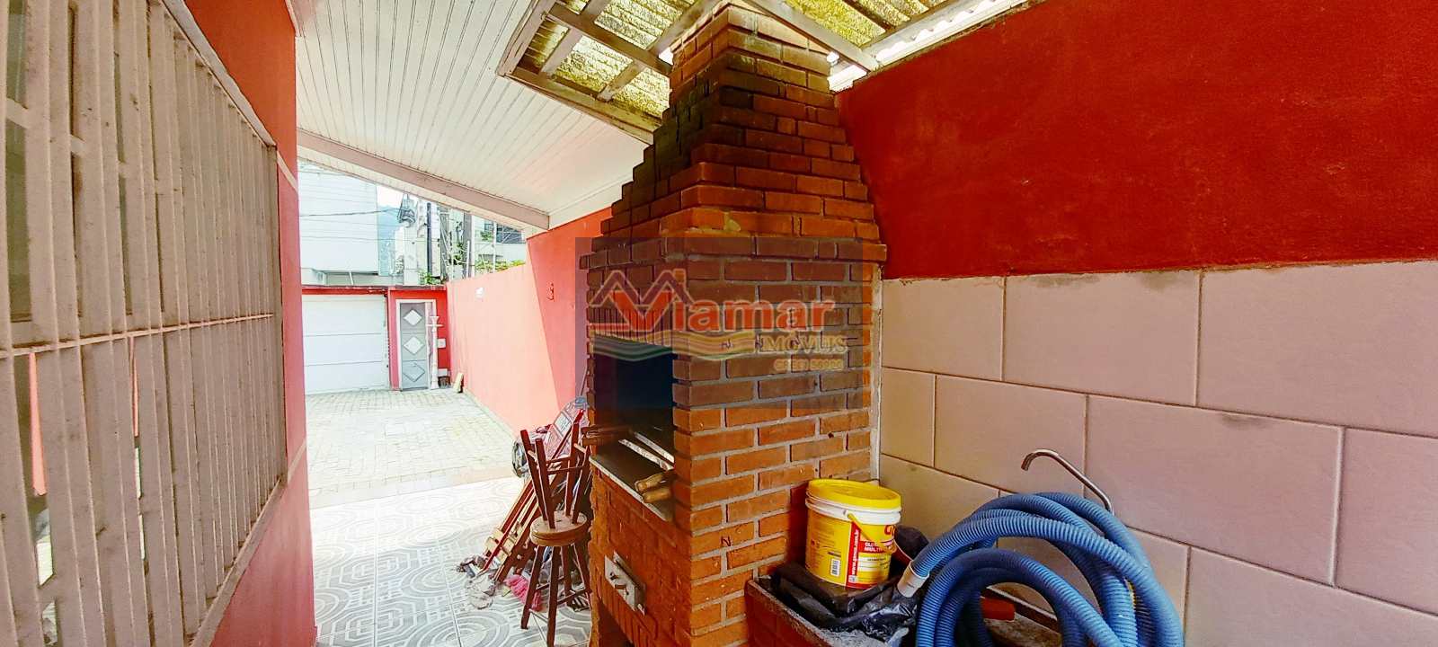 Casa à venda com 4 quartos, 170m² - Foto 4