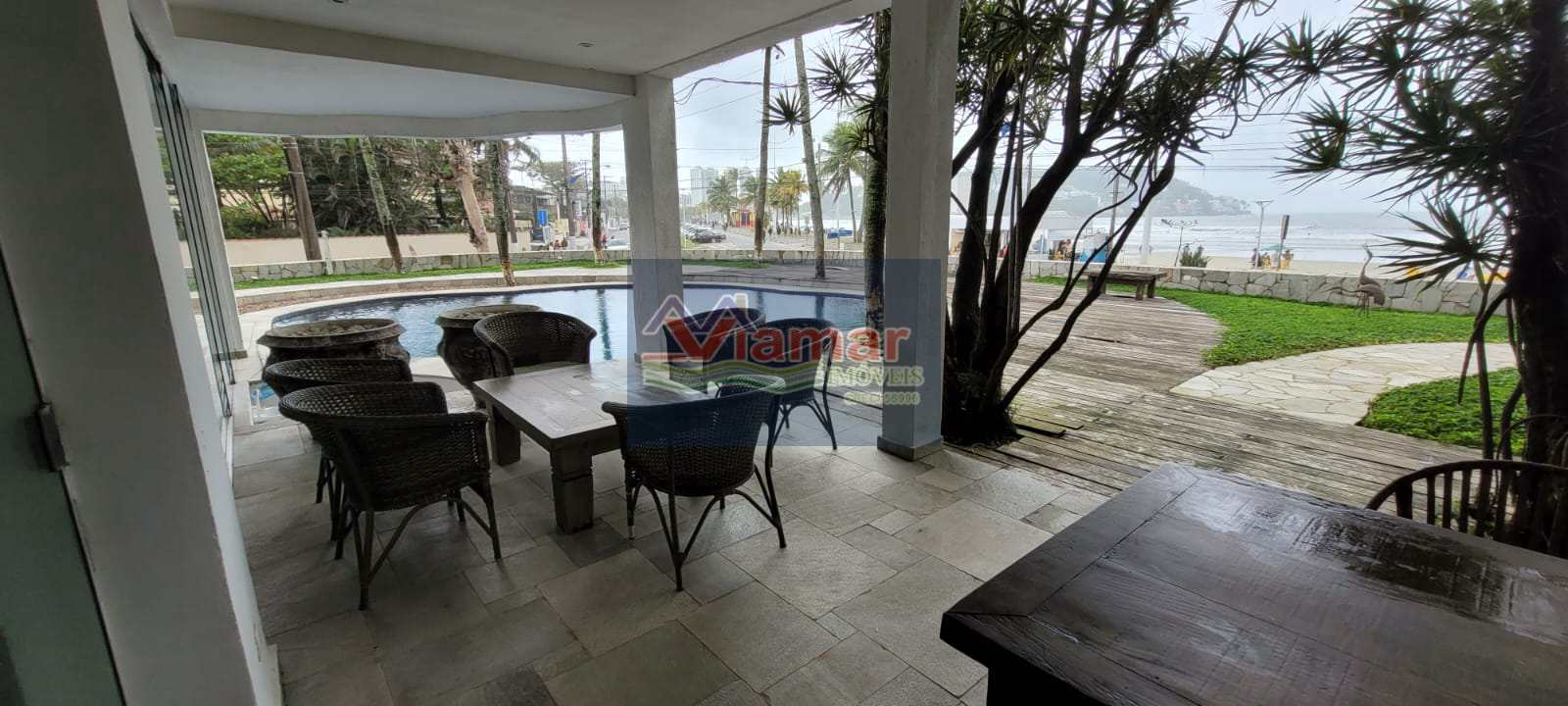 Casa à venda com 6 quartos, 1700m² - Foto 12