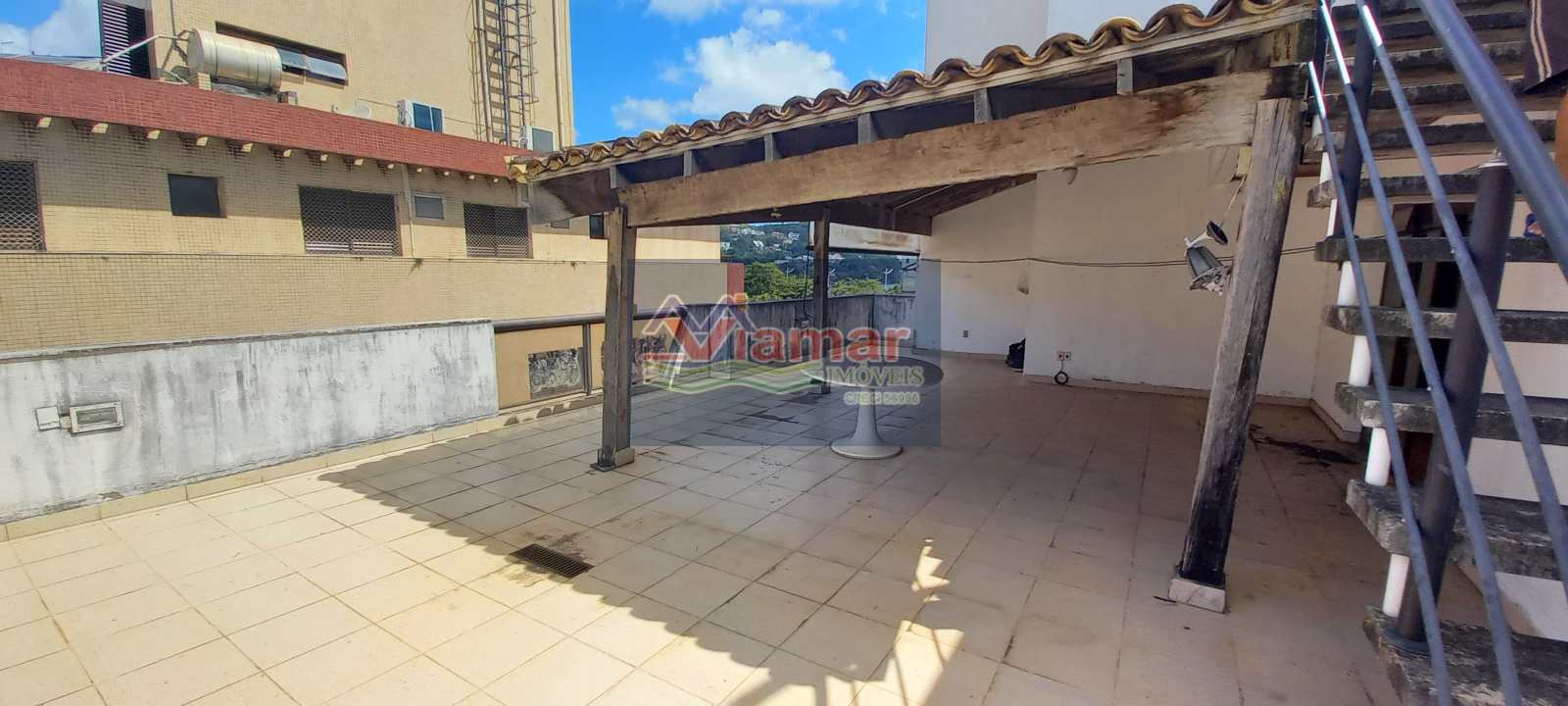 Cobertura à venda com 2 quartos, 200m² - Foto 5