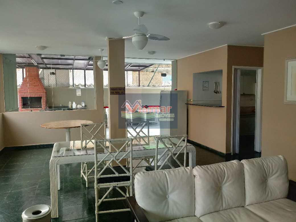 Apartamento à venda com 2 quartos, 70m² - Foto 13