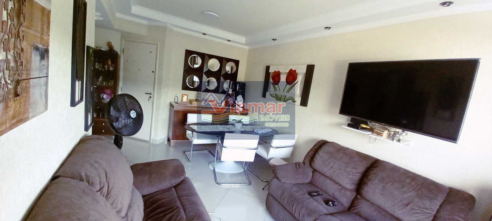 Apartamento à venda com 2 quartos, 70m² - Foto 4