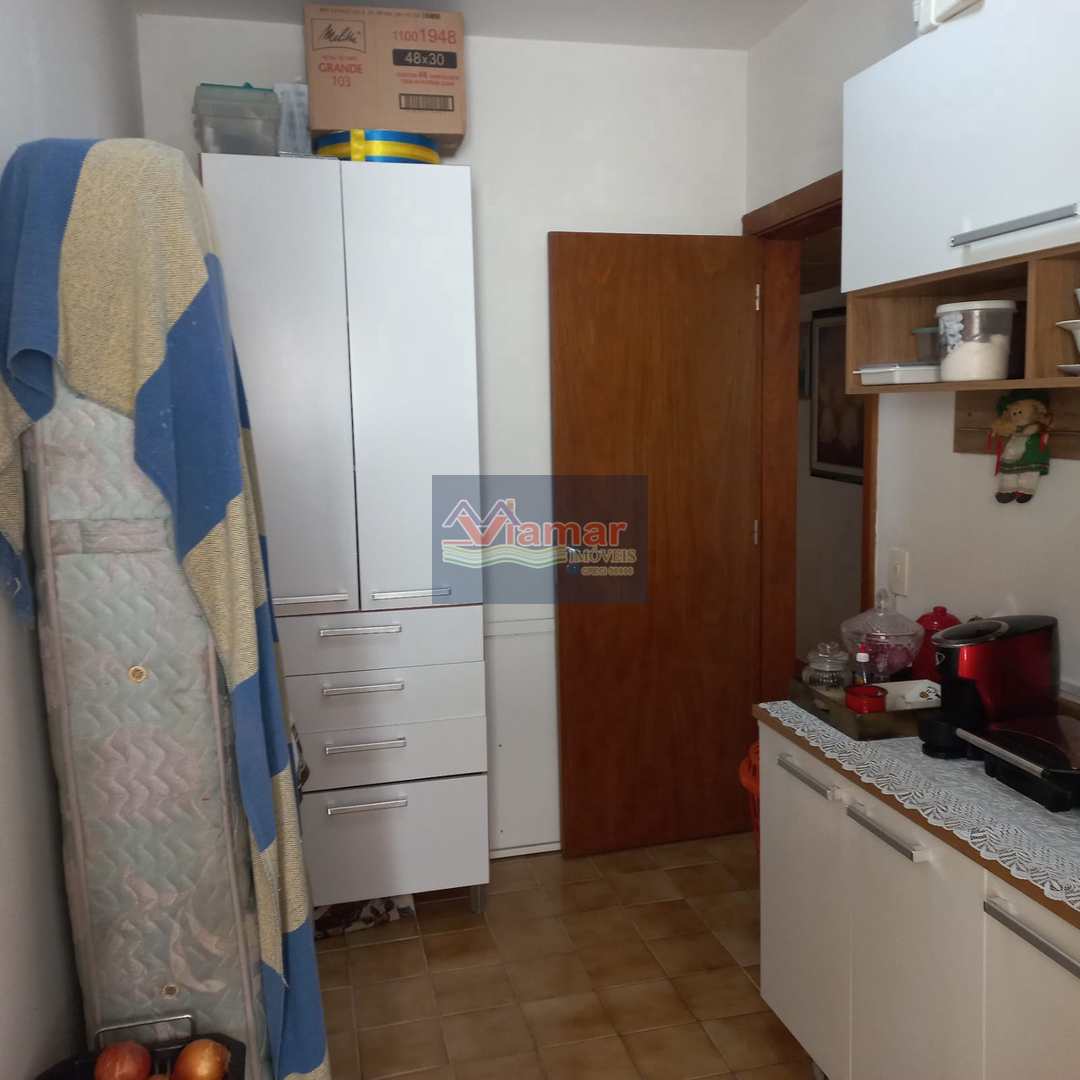 Apartamento à venda com 4 quartos, 133m² - Foto 13