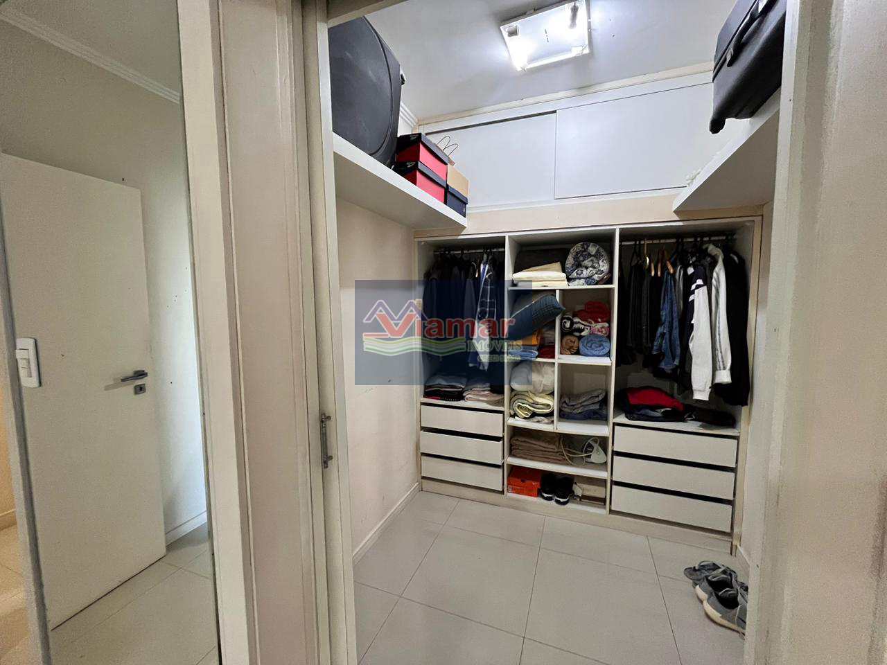 Apartamento para alugar com 3 quartos, 151m² - Foto 19